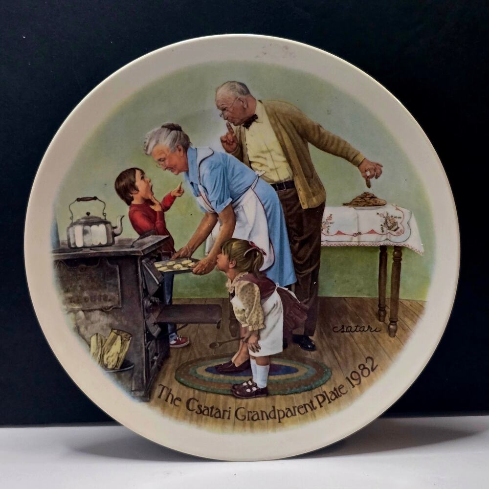 Knowles The Cookie Tasting Joseph Csatari Grandparent Plate 1982 USA